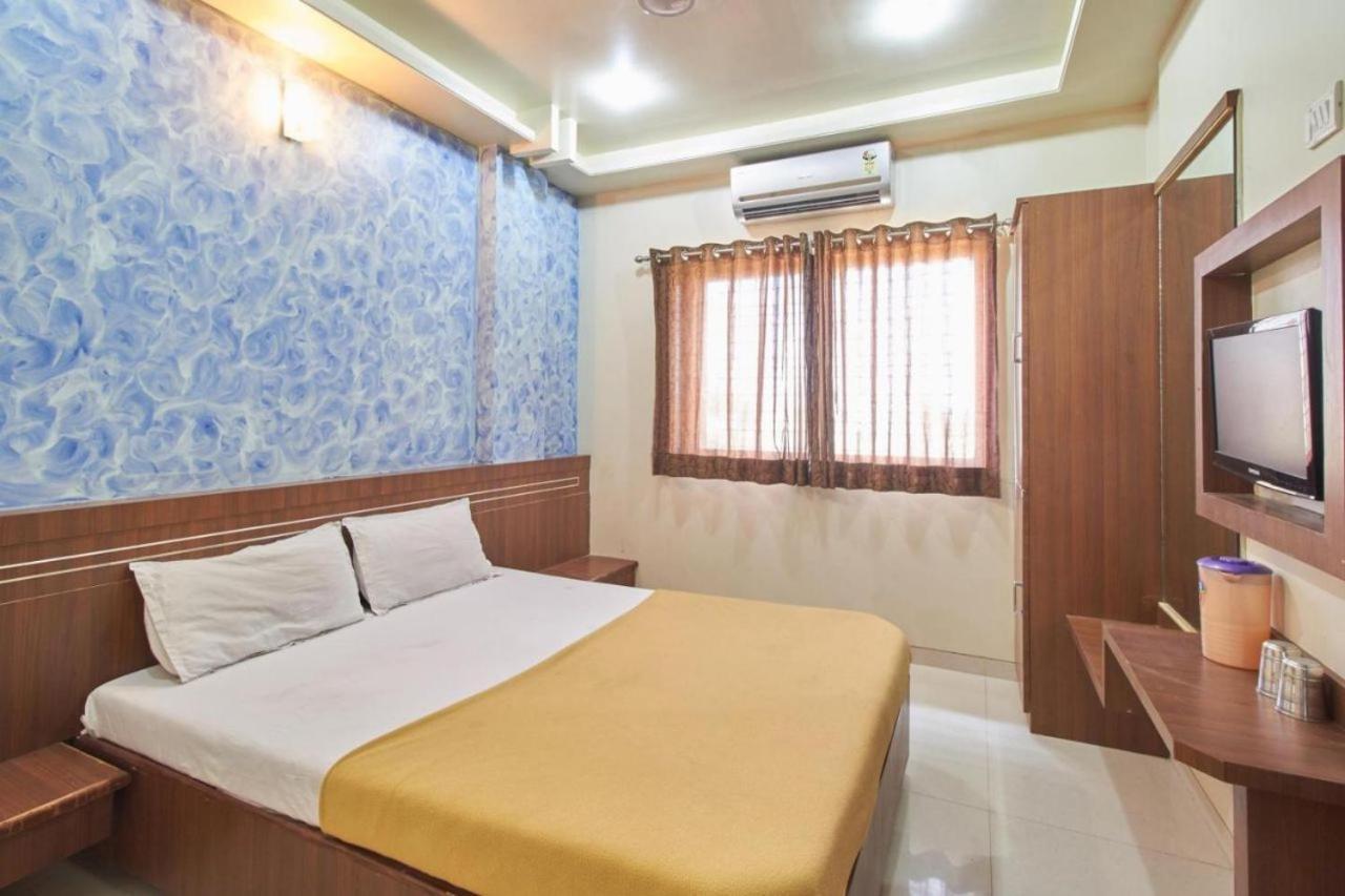 Hotel Jain Residency Shirdi Ngoại thất bức ảnh
