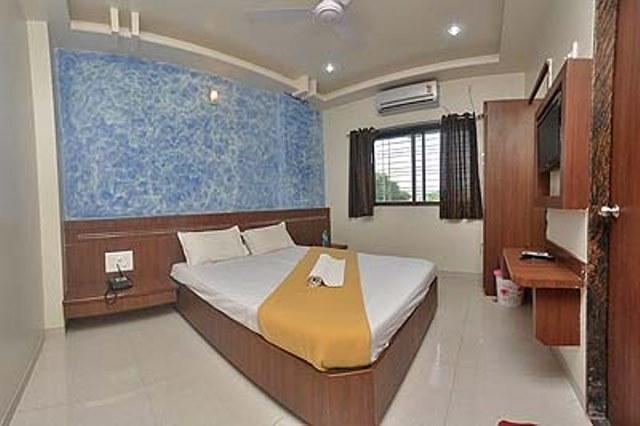 Hotel Jain Residency Shirdi Phòng bức ảnh